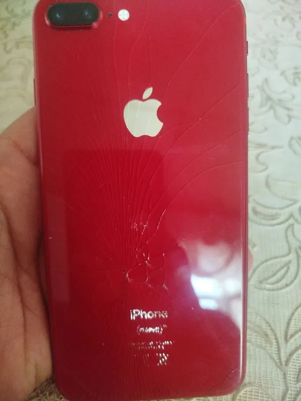 Telefon sotiladi aybi kiriahkasi singan — фото 4