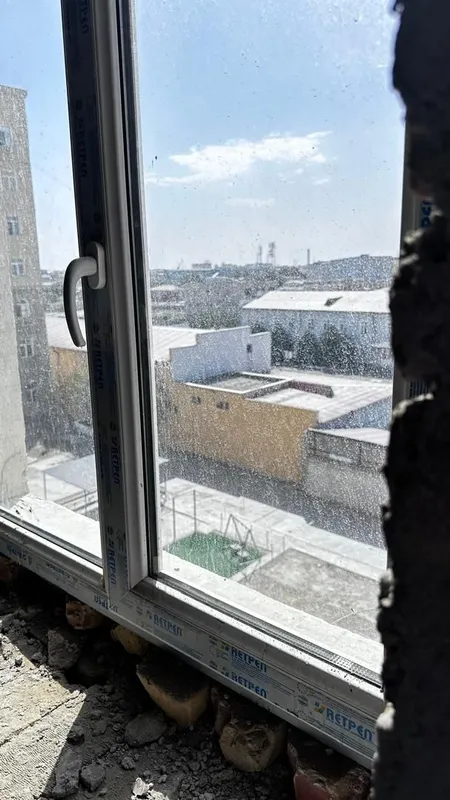 Ургенч шахар марказида 7 каватли домнинг 4 квартира 2 хонали уй сотила — фото 3