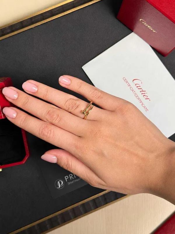 Кольцо Cartier Juste Un clou Small model — фото 2