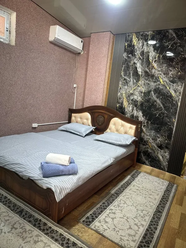 Hostel hotel Bez zaks 80 mindan qizlarga — фото 2