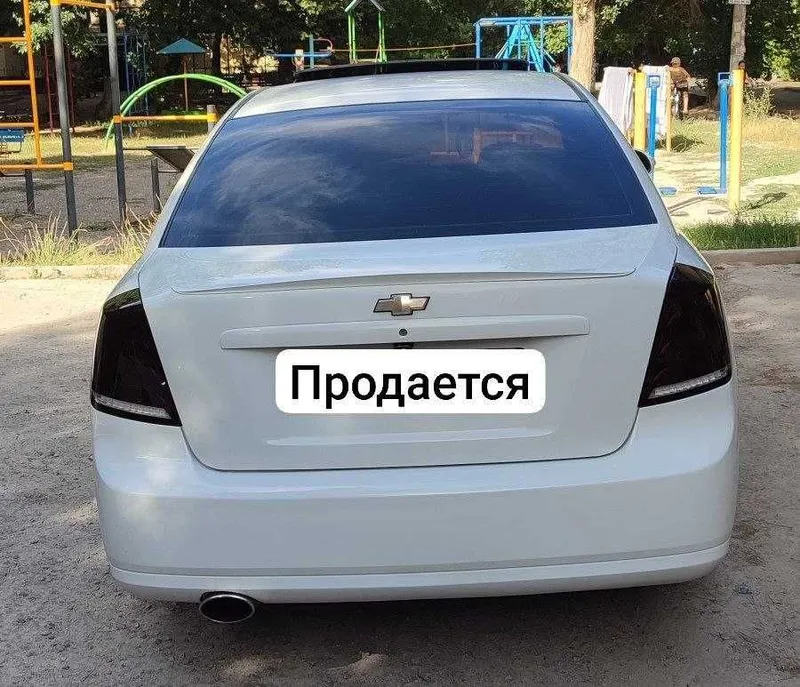 Продам автомобиль Chevrolet lacetti 4