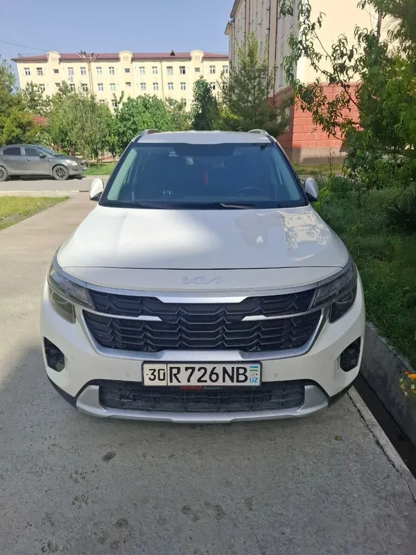 Kia Seltos srochni sotiladi