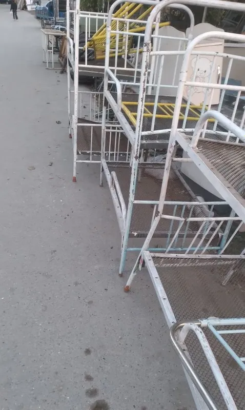 Ikki qavatli bolalar karavotlari sotiladi 5 Ikki qavatli bolalar karavotlari sotiladi 5
