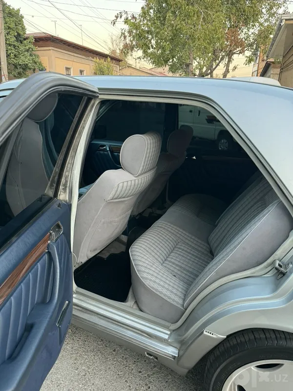 Продается Mercedes-Benz w124 6 Продается Mercedes-Benz w124 6