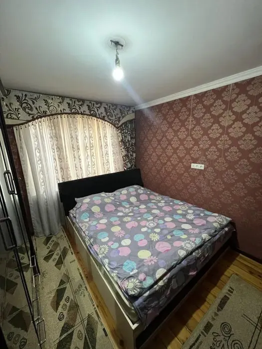 3-комнатная квартира, 75 м², 4/4 — Шайхантахурский район, Актепа (ориентир: РОВД Шайхантахура) — фото 1