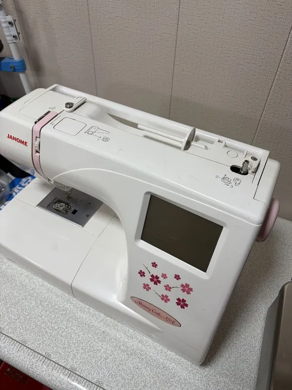 Janome 370e professional mashina ideal holatda sotiladi — фото 2