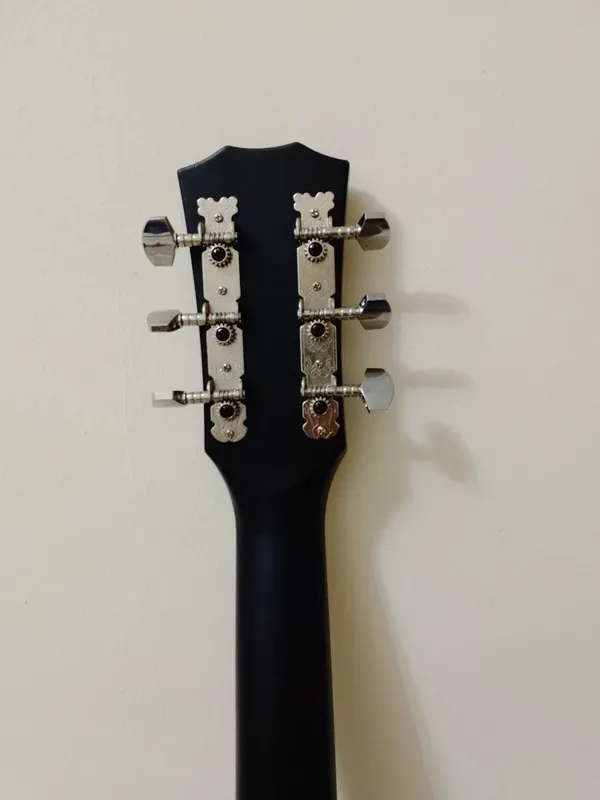 Gitara sotiladi tezda manzil Oʻrigzor bozor — фото 4