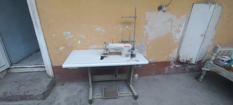 Tikuv mashinasi xolati yaxshi
