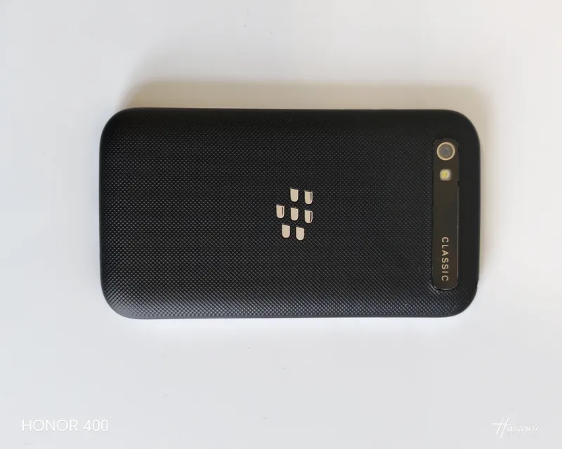 BlackBerry Q20 Classic смартфон + 1 наушник бонус — фото 2