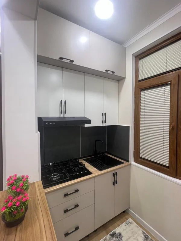 продам чиланзар 8.  двух комнатная.  балкон 1,5*3 — фото 8