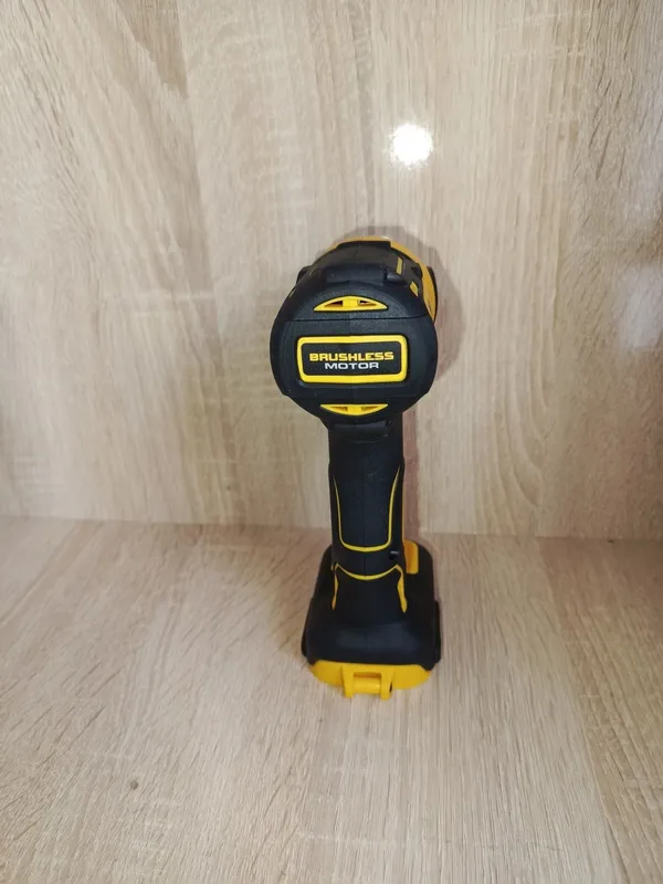 DeWalt винтоверт 4 DeWalt винтоверт 4