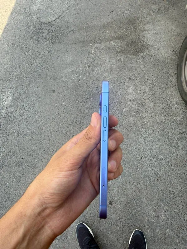 iphone 16 ni ozi 128 tali 92% holati ideal kor dok bor 4 iphone 16 ni ozi 128 tali 92% holati ideal kor dok bor 4