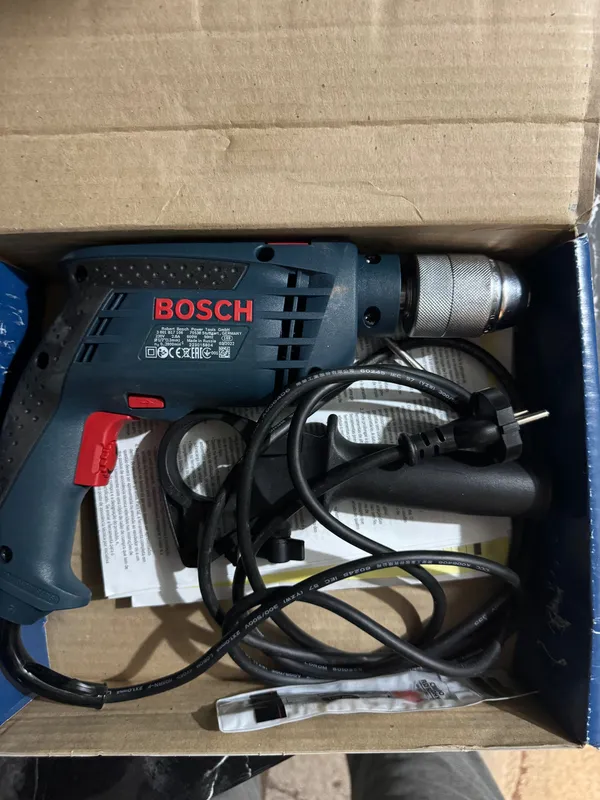 Дрель Bosch ударный — фото 1