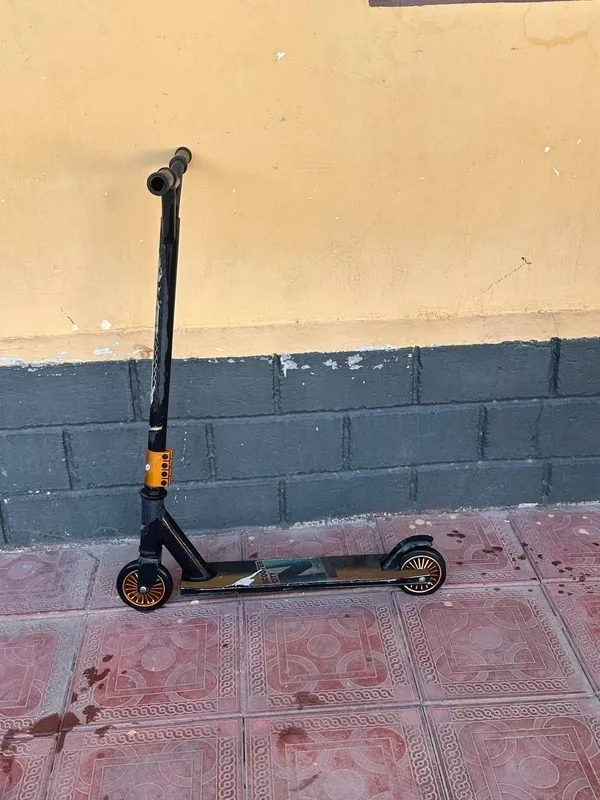 Samokat sotiladi srochna 2 Samokat sotiladi srochna 2