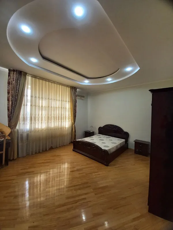 4 xonali kvartira, 170 m2, Mirzo Ulug'bek 6 4 xonali kvartira, 170 m2, Mirzo Ulug'bek 6