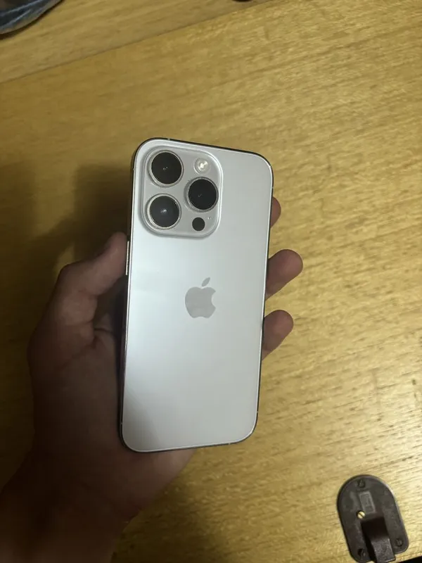 Iphone 14 pro Karopkalari bor