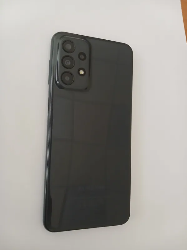 Samsung A23 smartfon