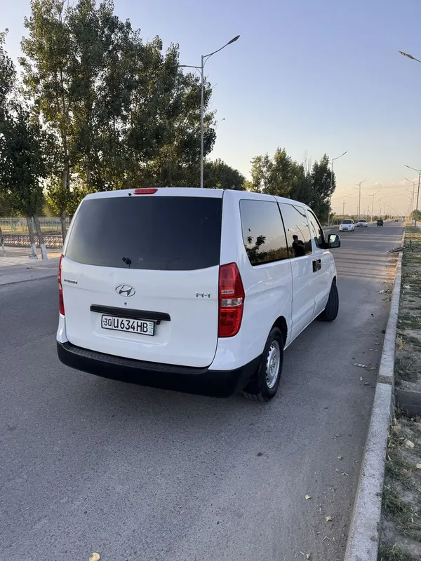 Hyundai Starex 2.4 benzin — фото 3 Hyundai Starex 2.4 benzin — фото 3