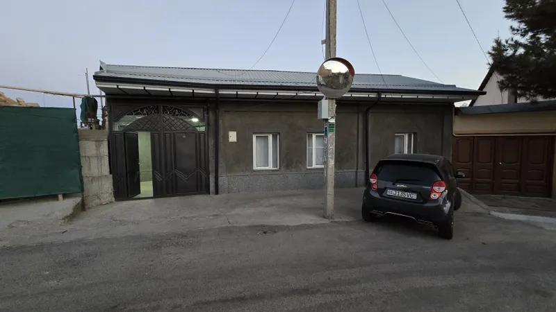Продаётся участок 6.7соток ор-р Шахристанская 4