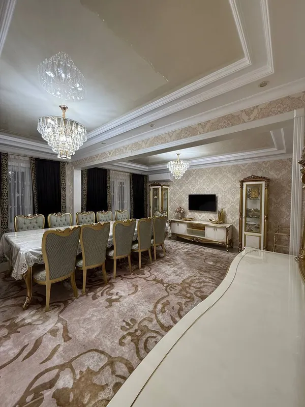 Продаётся 4-комнатная квартира, 108 м², 5/9, Мирзо-Улугбекский район 8