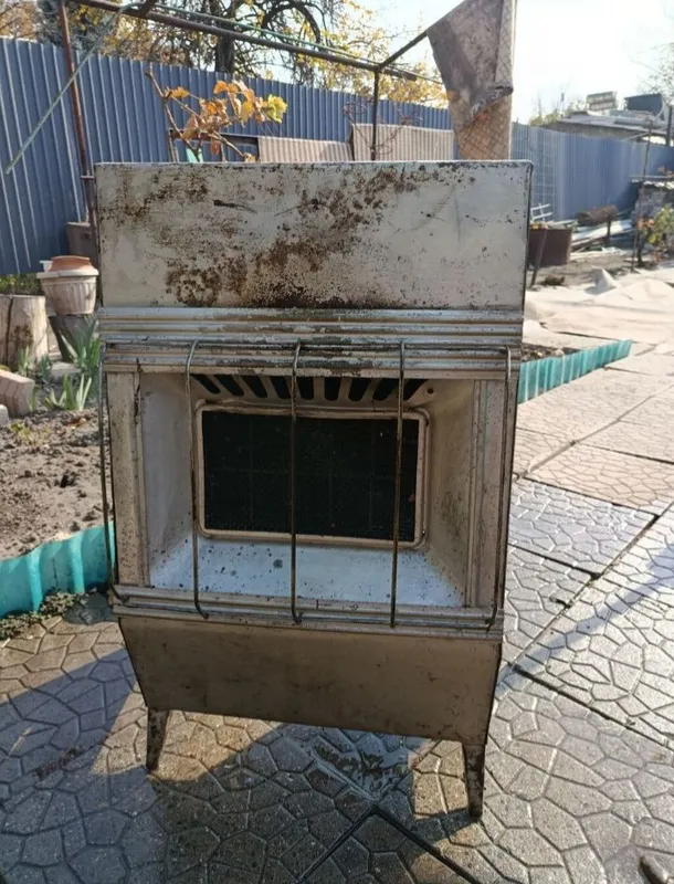Напольный газовый обогреватель