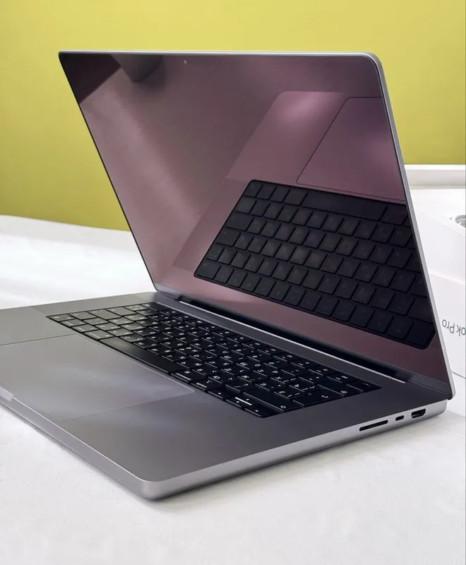 Macbook Pro 16 1m pro, 32 gb ram, 512 ssd — фото 2