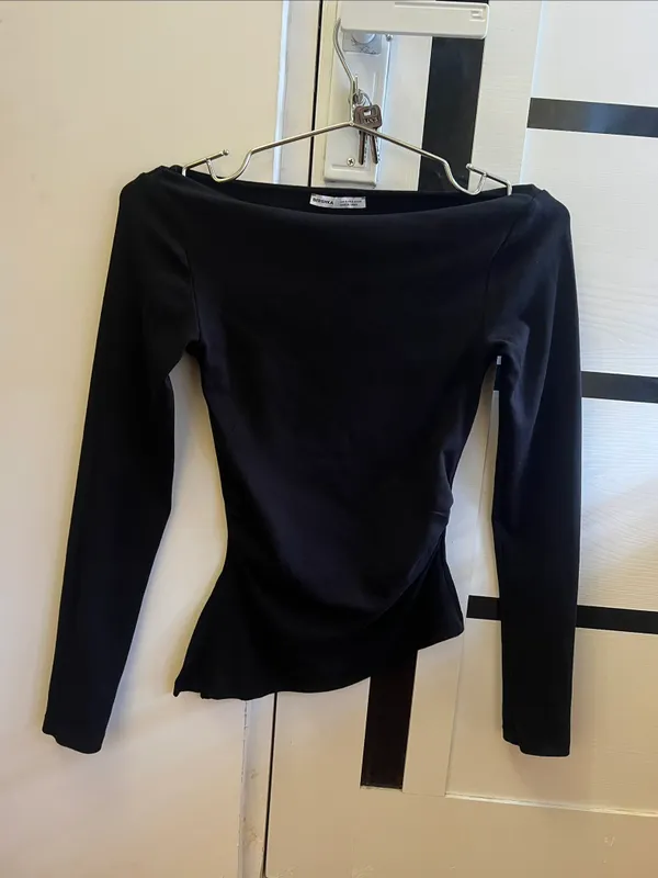 Bershka longsliv 1 Bershka longsliv 1