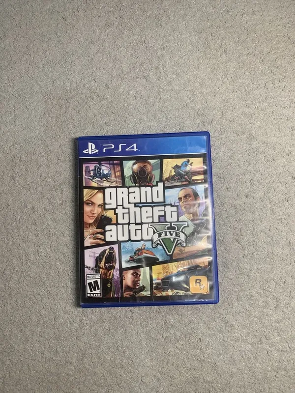 ИГРА «GTA V» диск для ps4