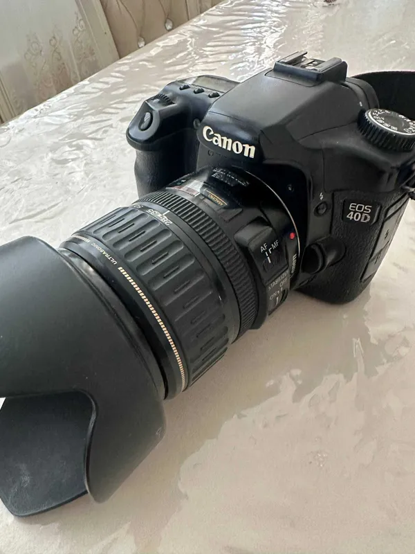 Fotoapparat Canon EOS 40D / A'lo holatda 3 Fotoapparat Canon EOS 40D / A'lo holatda 3