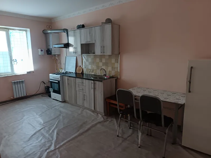 Fargona shahar, frunza massivda 3 xonali kvartira sotiladi, yangi dom 5 Fargona shahar, frunza massivda 3 xonali kvartira sotiladi, yangi dom 5