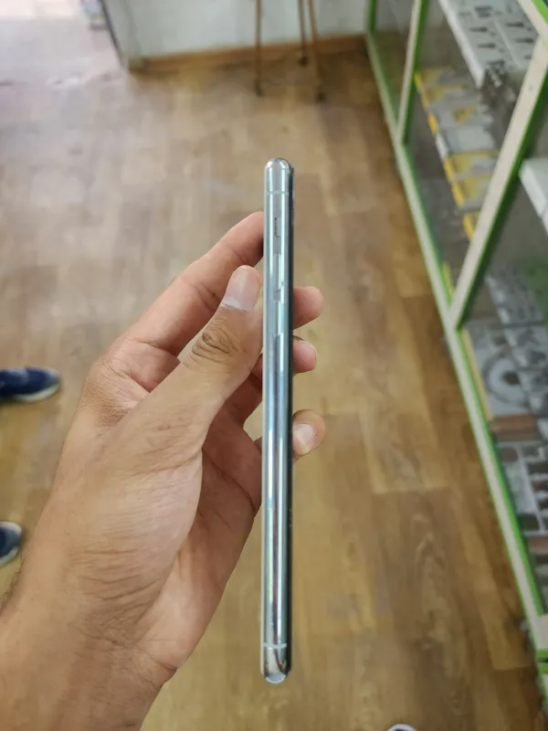 Iphone 11 pro max 4 Iphone 11 pro max 4