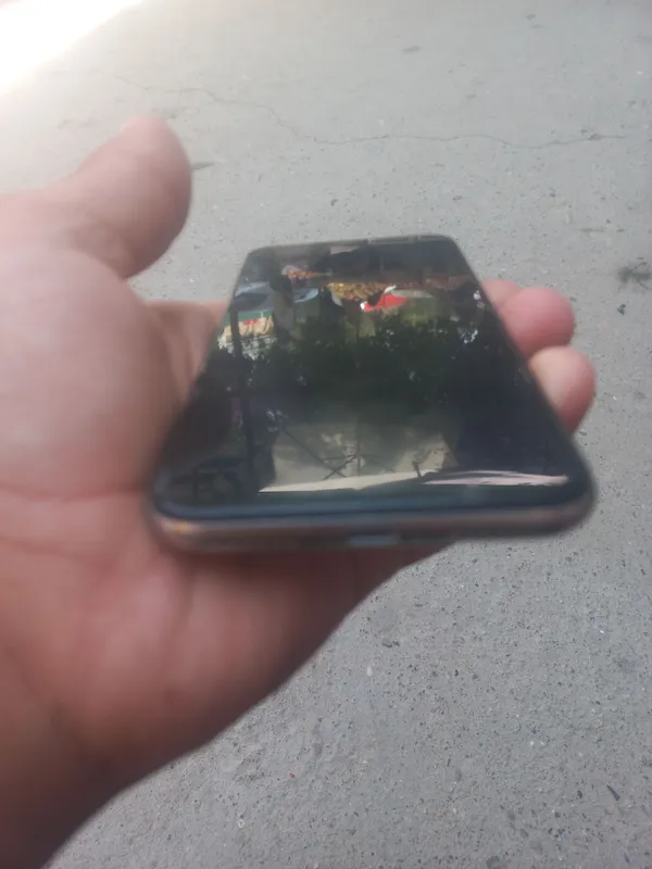 yomkis:67 айфон x 128 2