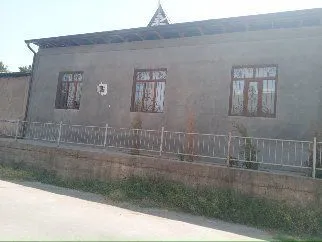 СРОЧНО!!! Продается Назарбек Харакат 3,3 сотих 4 та хона+1 та холл