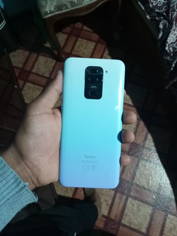 telefon srochna sotiladi