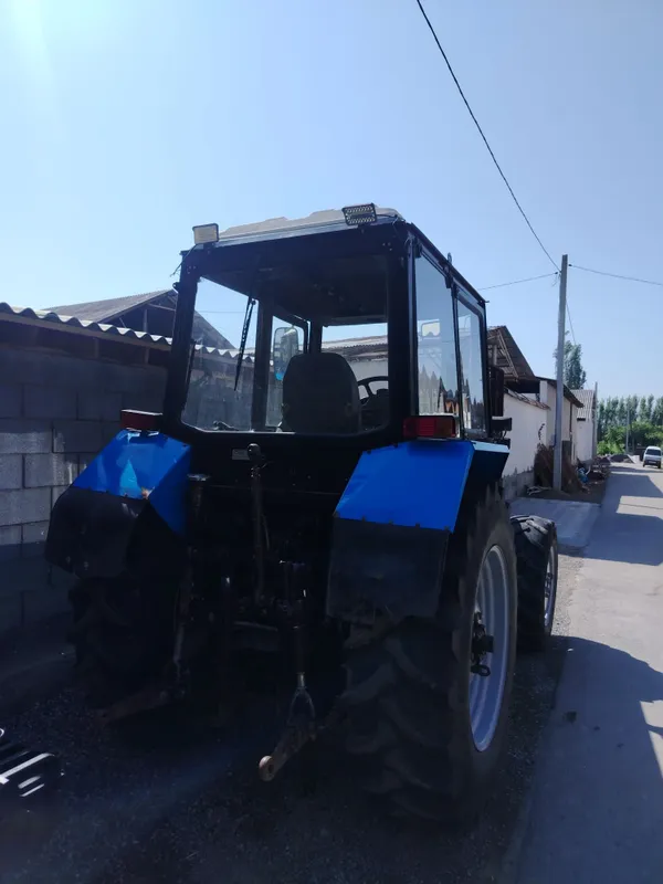 Belarus 1025.2 sotiladi 3