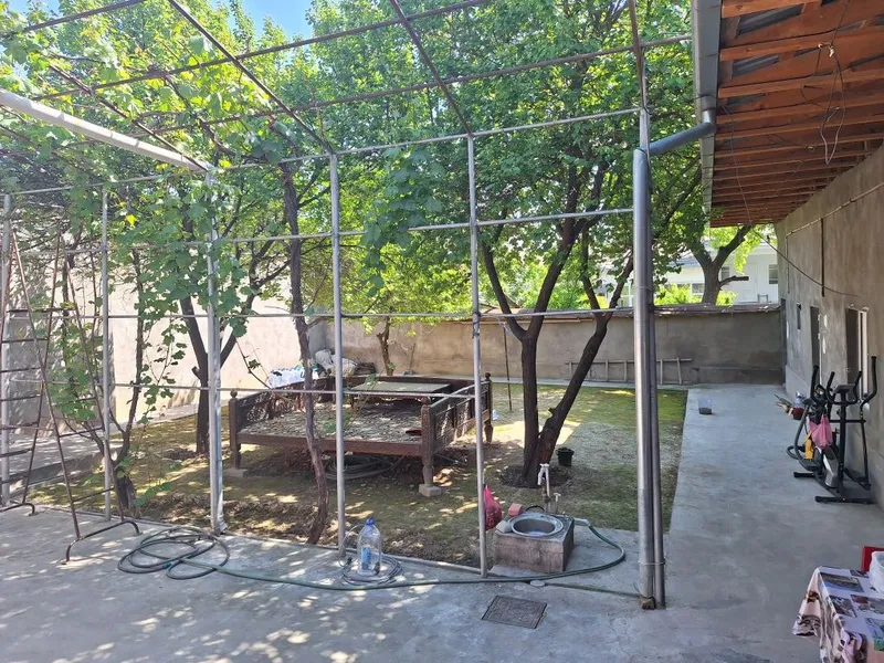 Shofayiz mahallasi 1-tor Ulug'bek ko‘chasida 3,23 sotix uy sotiladi — фото 3