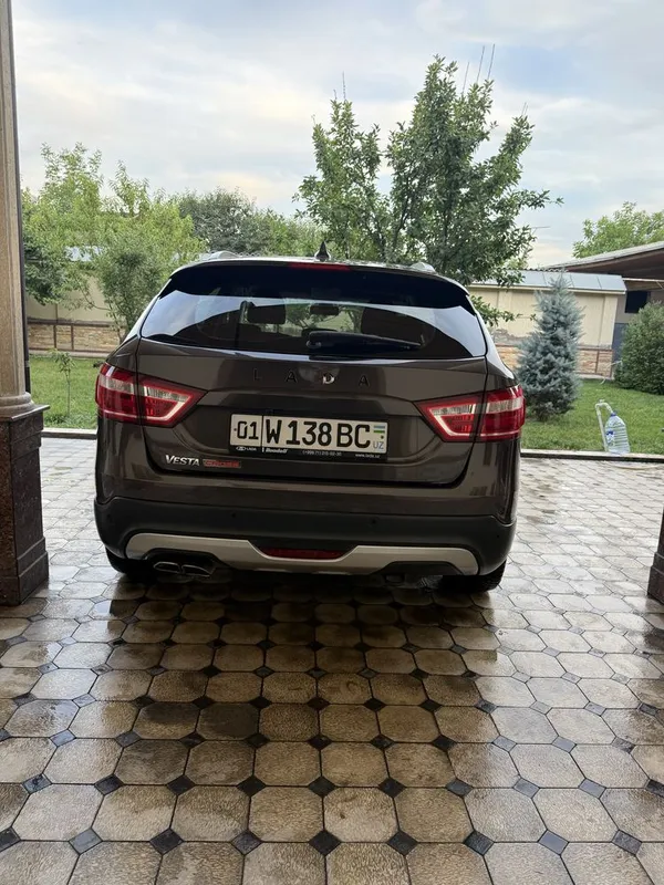 Lada Vesta Sw Cross 1.6 mexanika — фото 6