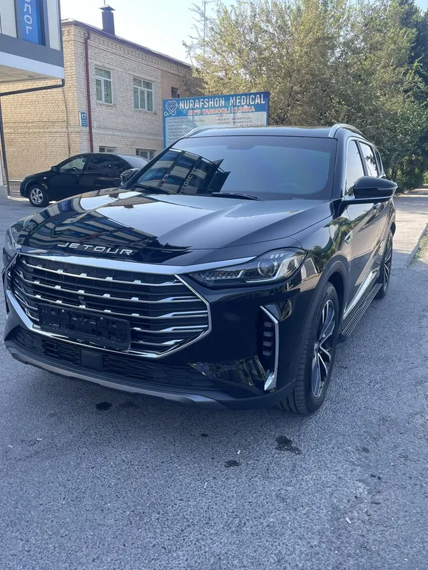 СРОЧНО, продается Jetour X70 plus 1.6 Turbo 2023 Продам за низкую цену 1 СРОЧНО, продается Jetour X70 plus 1.6 Turbo 2023 Продам за низкую цену 1