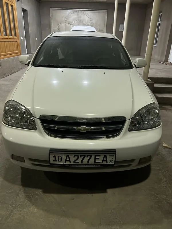 Lacetti 1.8 sotiladi! — фото 2