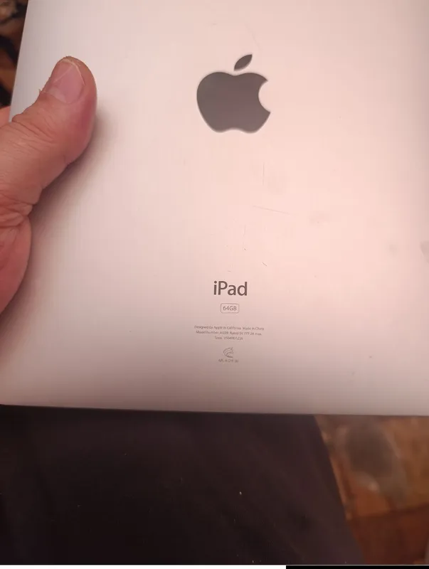 iPad planshetini sotaman 2 iPad planshetini sotaman 2