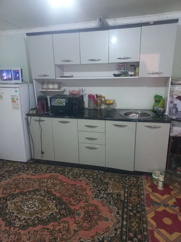 Kuxinniy mebel sotiladi 2 000 000 arzonroq qberamz
