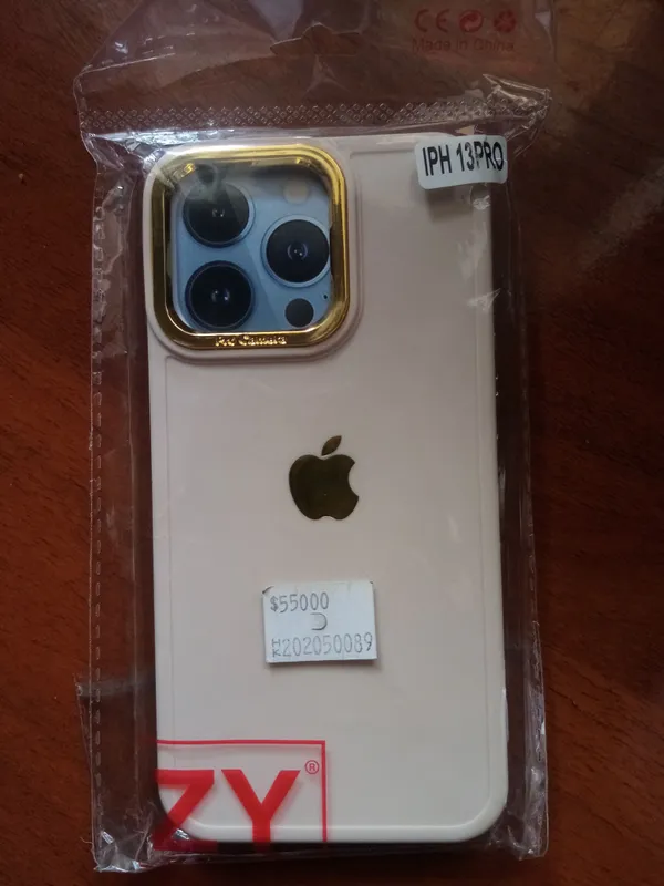 chexol iphone 13pro