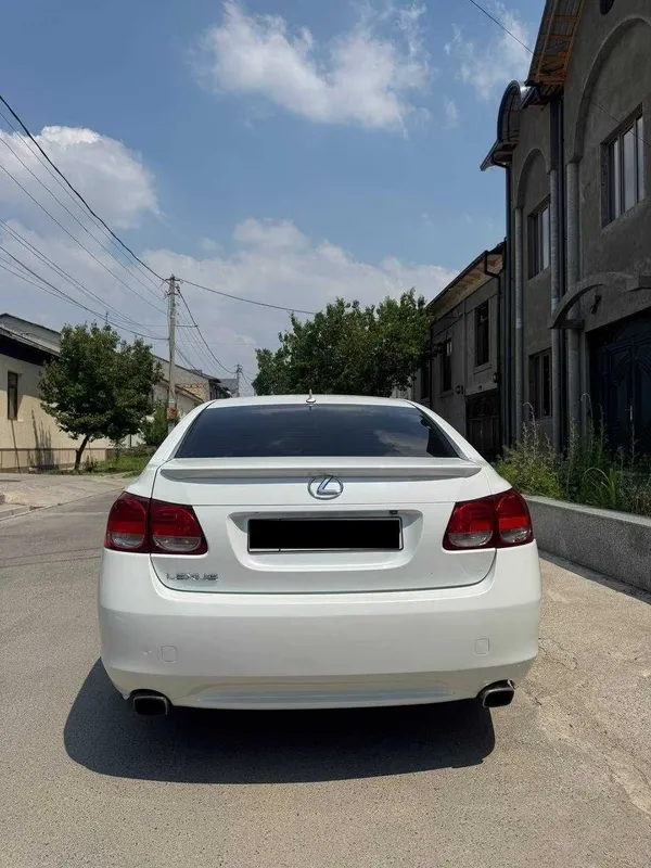 Продаётся Lexus GS 300 2 Продаётся Lexus GS 300 2