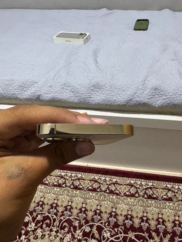 IPHONE 13 PRO 4