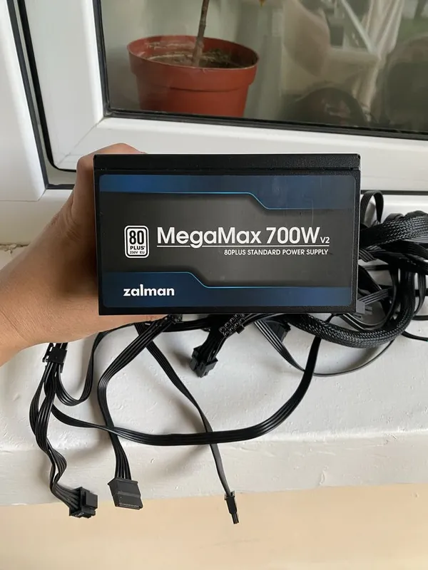 Кейс для игр и для монтажа (i3-12100F / RX 5600 XT / 16GB — фото 7 Кейс для игр и для монтажа (i3-12100F / RX 5600 XT / 16GB — фото 7