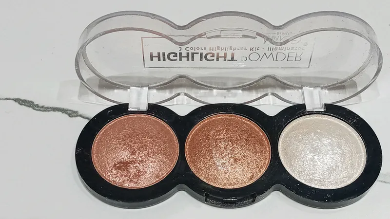 Xaylayter va 3in1 xaylayter bronzer rumyana