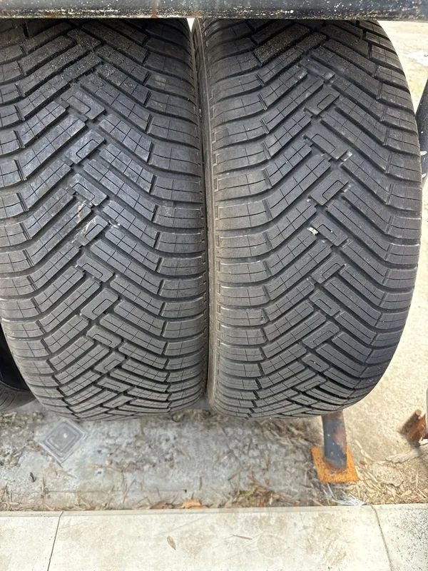 Покрышки для BYD xan LingLong R19