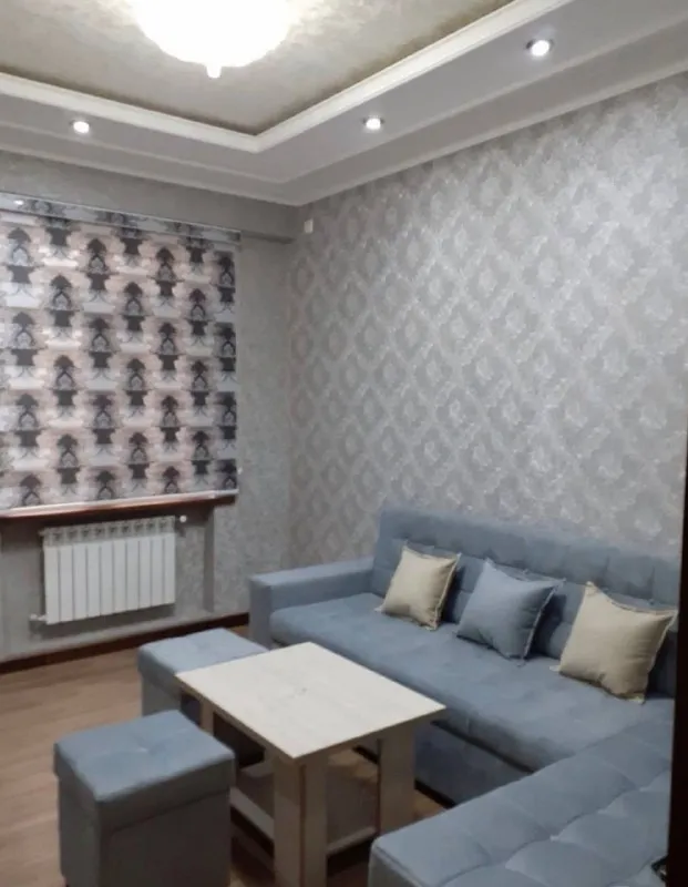 2 xonali kvartira, 60 m2, Yakkasaroy 3