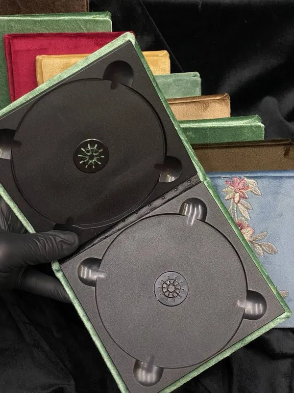 Disk idishlar cd disk box CD ДИСКОВ — фото 1