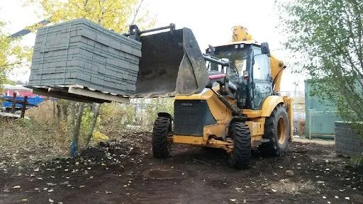 Аренда экскаватора погрузчика JCB 3cx с вилками — фото 3